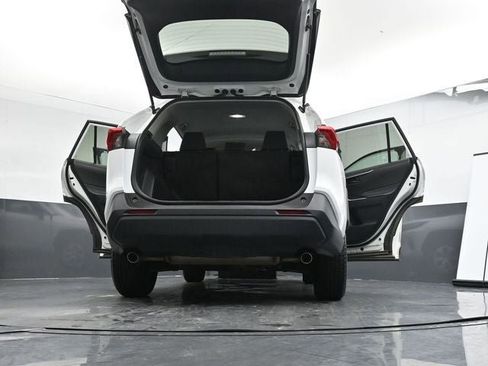 Used 2023 Toyota RAV4 LE image 40