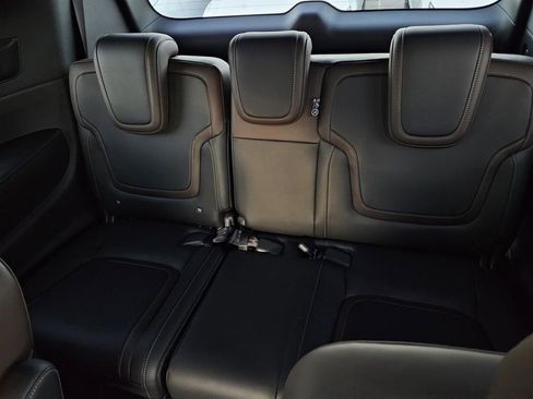 New 2026 Nissan Armada SL w/ Captain's Chari Seat Package RWD image 9