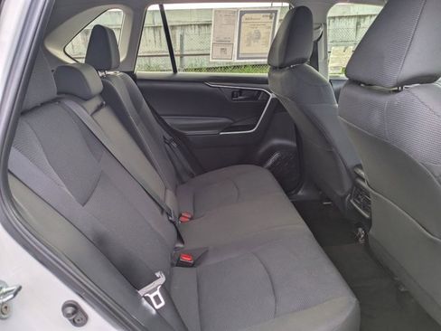 Used 2024 Toyota RAV4 LE image 7