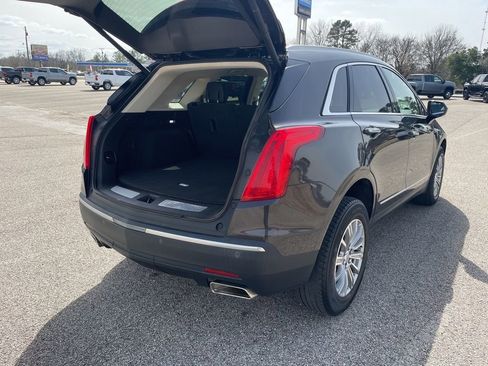 Used 2019 Cadillac XT5 Luxury w/ Advanced Security Package image 28
