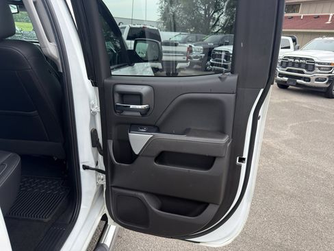 Used 2018 Chevrolet Silverado 1500 LTZ Z71 w/ LTZ Plus Package AWD/4WD image 22