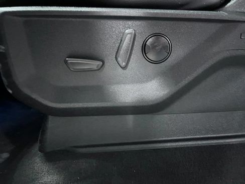 Used 2026 Ford F250 Lariat AWD/4WD image 26