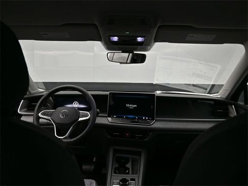 New 2026 Volkswagen Tiguan S image 10