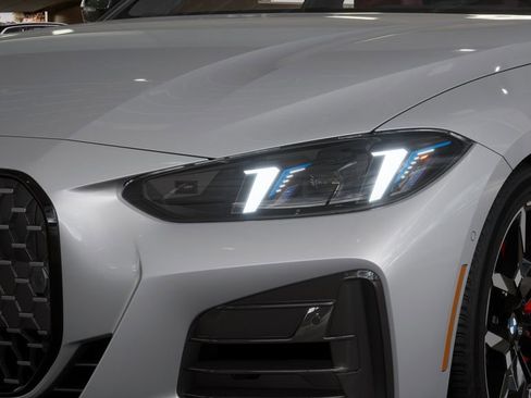 New 2026 BMW 430i Coupe w/ M Sport Package RWD image 28