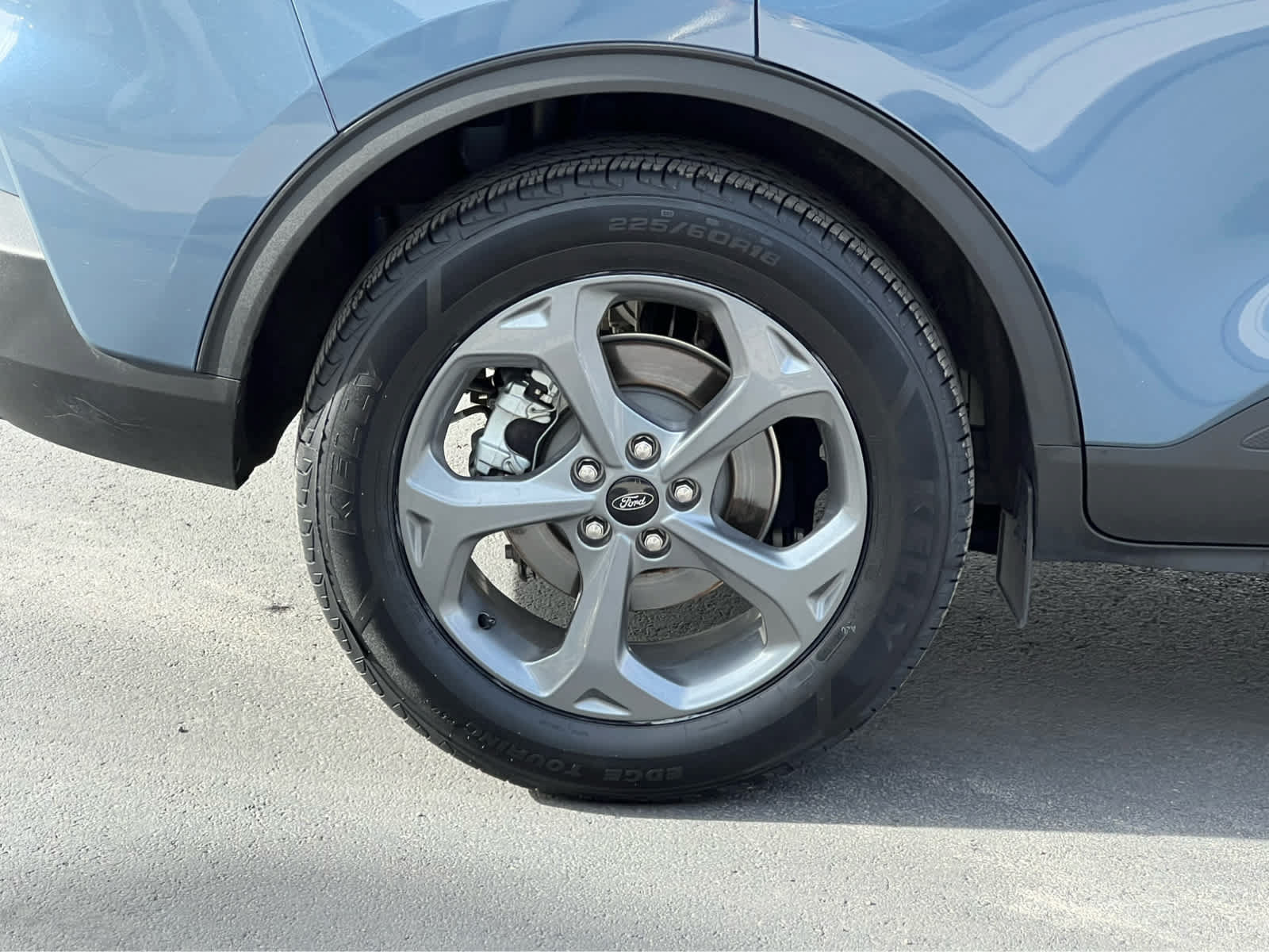 Used 2025 Ford Escape ST-Line Select AWD/4WD image 16