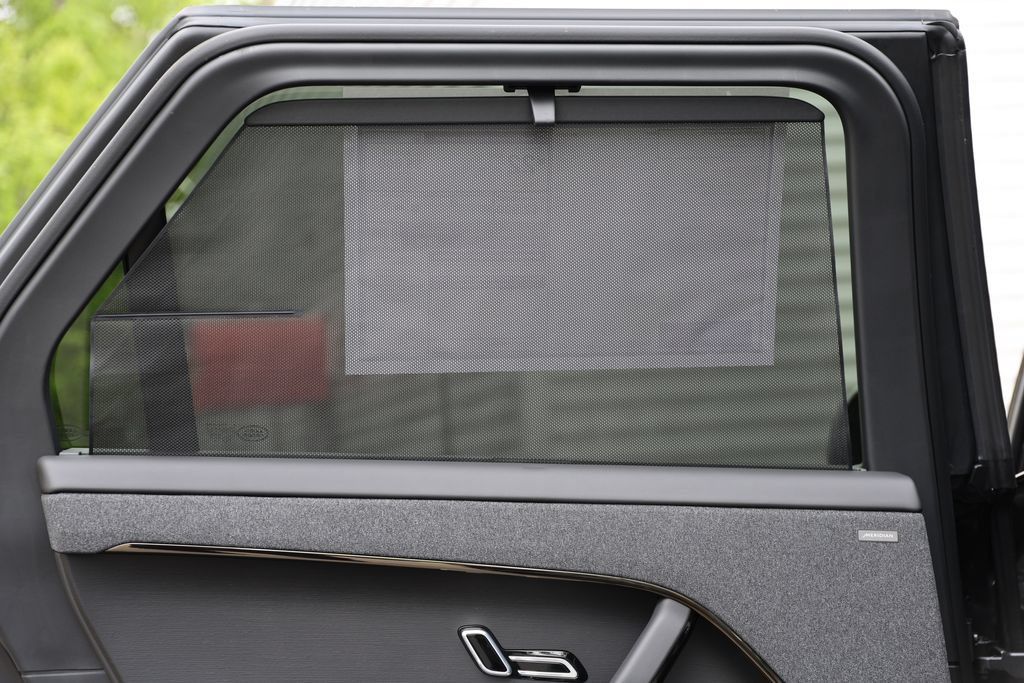 New 2025 Land Rover Range Rover Sport SE AWD/4WD image 22