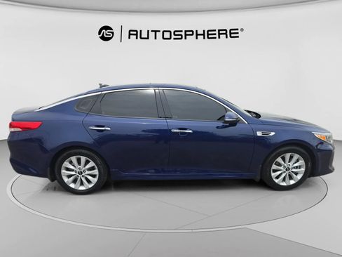Used 2018 Kia Optima EX w/ Technology Package FWD image 10