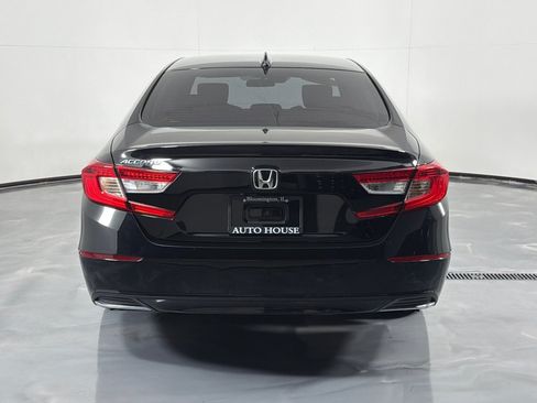 Used 2019 Honda Accord EX image 6