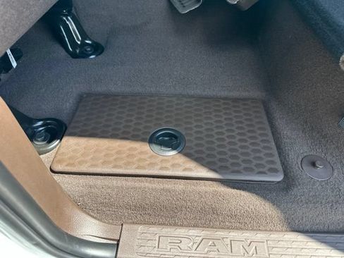 New 2027 RAM 3500 Laramie AWD/4WD image 38