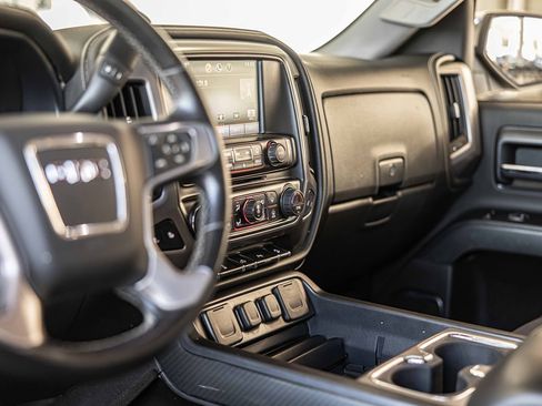 Used 2015 GMC Sierra 1500 SLE image 21