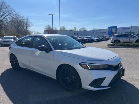 Used 2023 Honda Civic Sport image 14