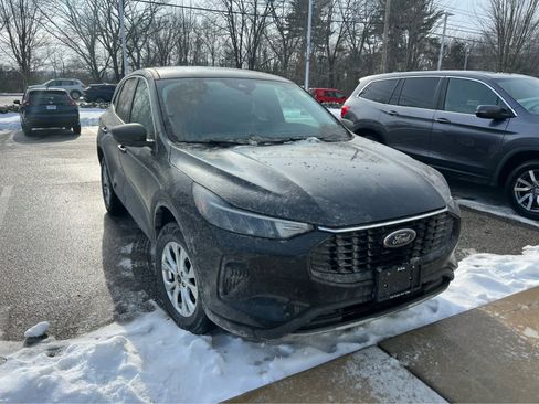 Used 2024 Ford Escape Active image 1