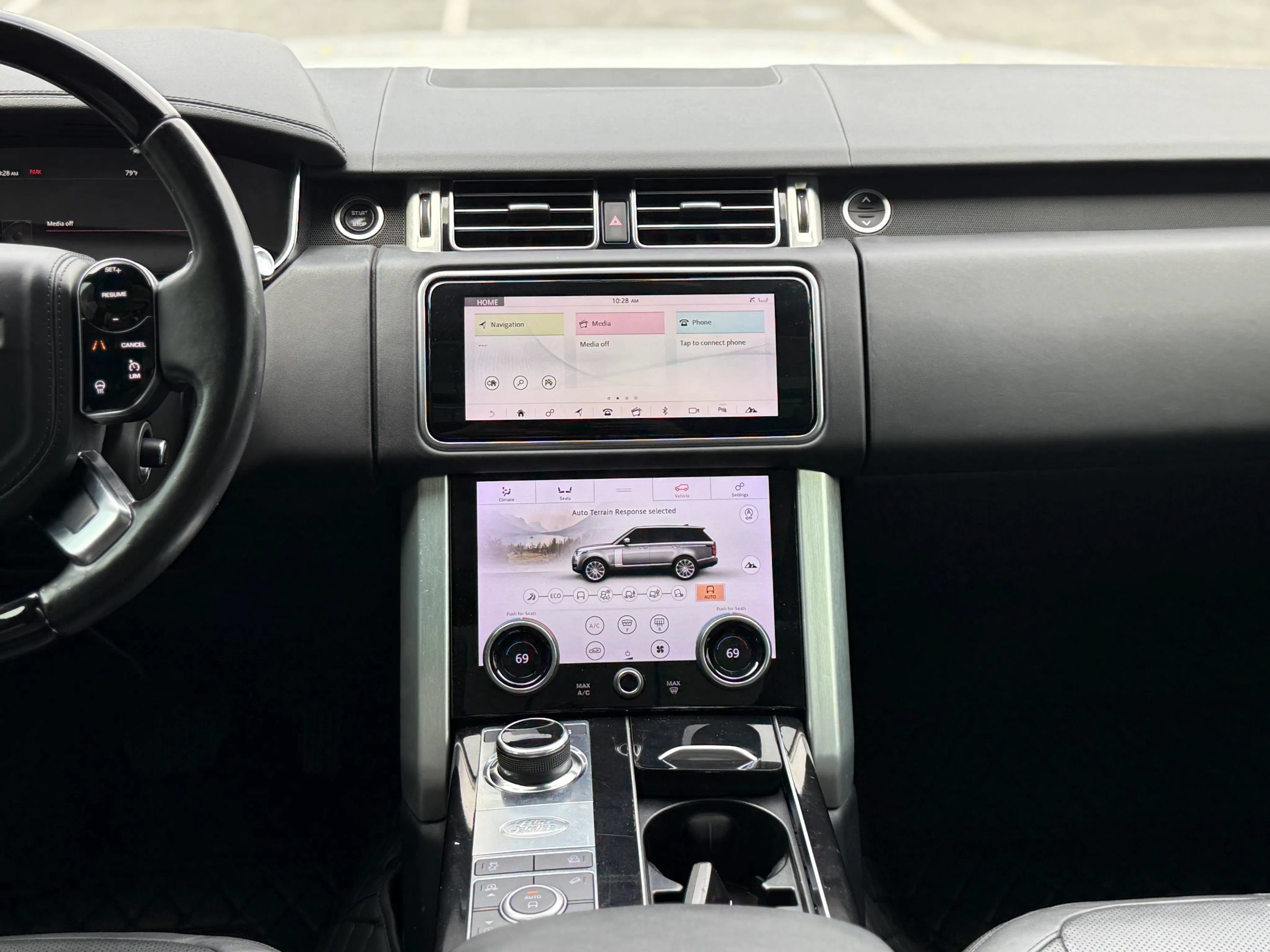 Used 2018 Land Rover Range Rover HSE AWD/4WD image 18