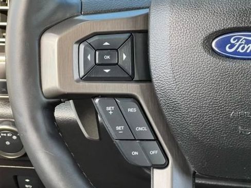 Used 2018 Ford F150 Raptor w/ Equipment Group 802A Luxury image 29