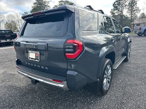 Used 2025 Toyota 4Runner Limited image 6