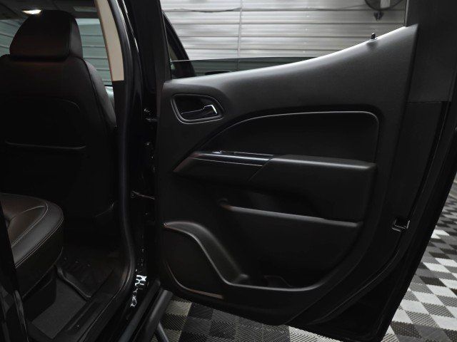 Used 2021 Chevrolet Colorado ZR2 w/ ZR2 Midnight Special Edition AWD/4WD image 35