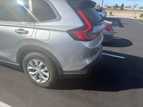 Used 2024 Honda CR-V LX image 15
