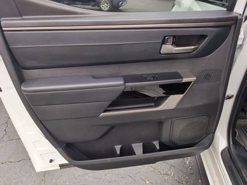 Used 2024 Toyota Tundra Limited image 11