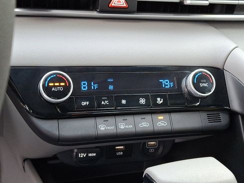 Certified 2023 Hyundai Elantra SEL image 23