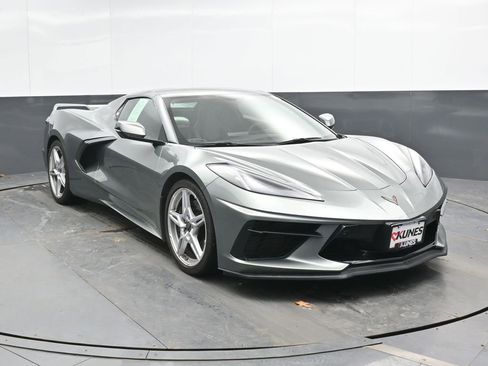 Used 2023 Chevrolet Corvette Stingray Preferred Conv w/ Z51 Performance Package RWD image 6