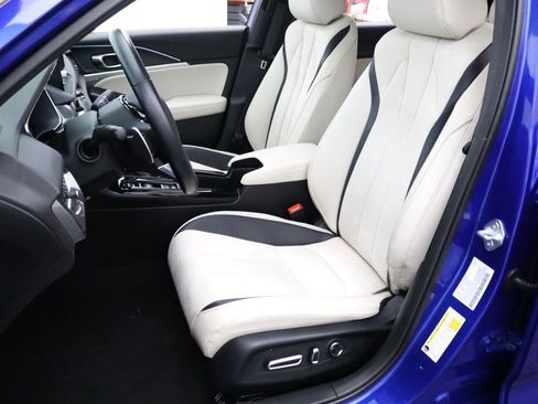 Used 2023 Acura Integra A-Spec image 2