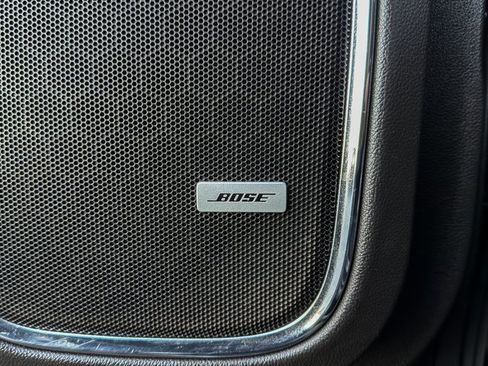 Used 2020 GMC Yukon SLT w/ Open Road Package image 38