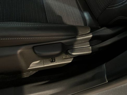 Used 2025 Buick Envista Preferred image 22