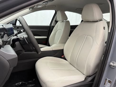 Used 2025 Hyundai Sonata SEL FWD image 8