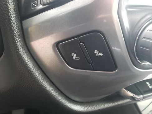 Used 2017 Chevrolet Silverado 1500 LT w/ All Star Edition AWD/4WD image 26