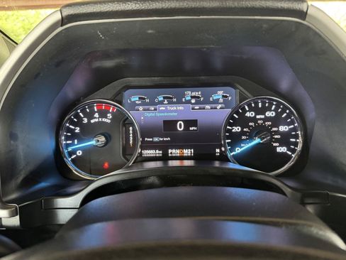 Used 2019 Ford F250 Lariat AWD/4WD image 10