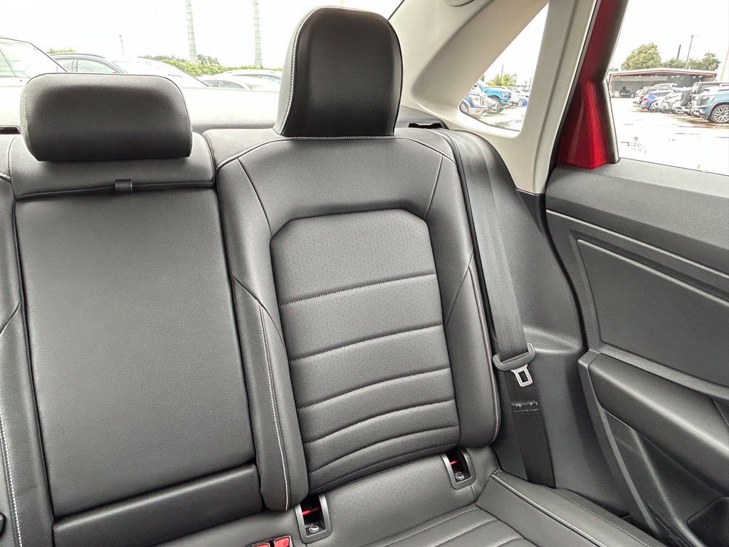 Used 2023 Volkswagen Jetta SE w/ Panoramic Sunroof Package FWD image 14