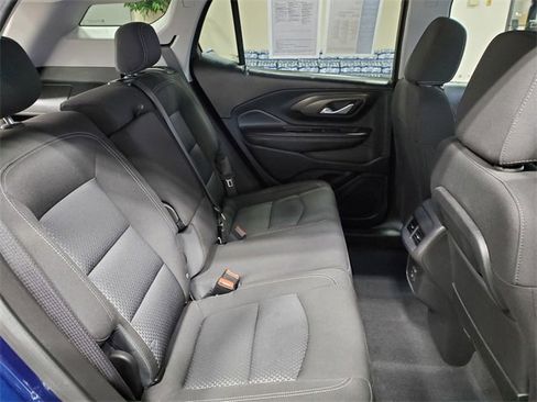 Certified 2023 GMC Terrain SLE w/ Driver Convenience Package image 12