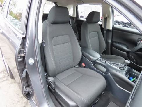 Used 2023 Honda HR-V LX image 16