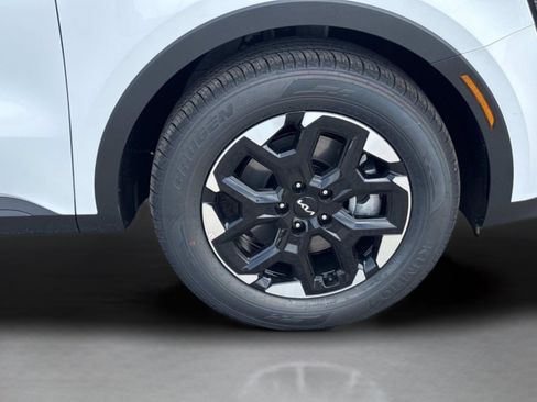 New 2026 Kia Sorento S FWD image 31