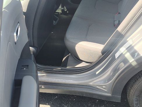 Used 2025 Kia K4 FWD image 16