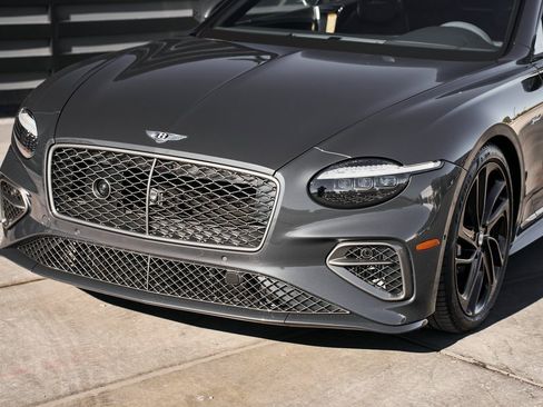 Used 2025 Bentley Continental GT Speed image 5