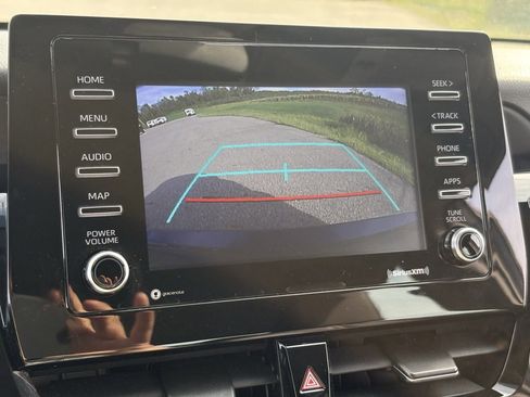 Used 2021 Toyota Camry SE image 49