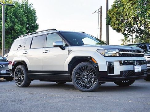 New 2026 Hyundai Santa Fe Calligraphy image 2