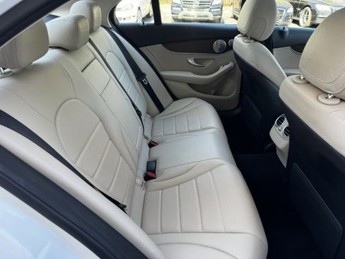 Used 2019 Mercedes-Benz C 300 4MATIC Sedan image 30