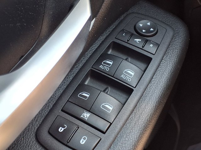 Used 2024 RAM 1500 Lone Star AWD/4WD image 18