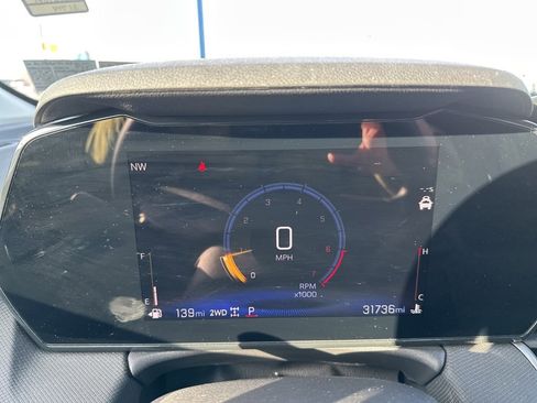 Used 2024 Chevrolet TrailBlazer LS image 24