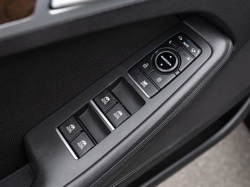 Used 2015 Hyundai Genesis 3.8 w/ Option Group 04 image 45