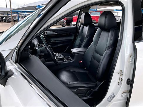 Used 2023 MAZDA CX-9 Touring image 8