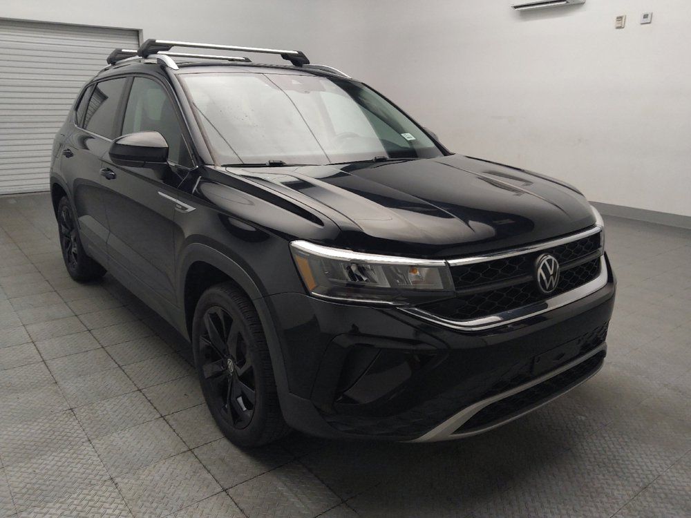 Used 2022 Volkswagen Taos SE FWD image 13