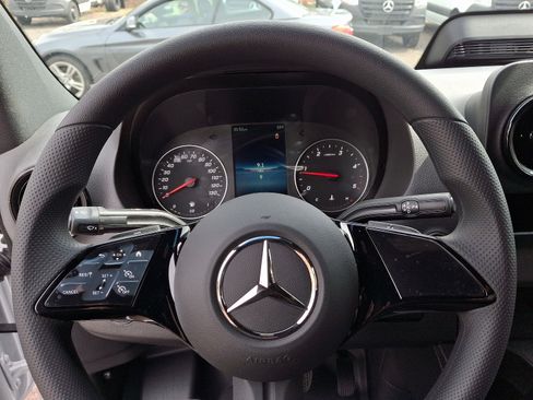 New 2025 Mercedes-Benz Sprinter 2500 image 16