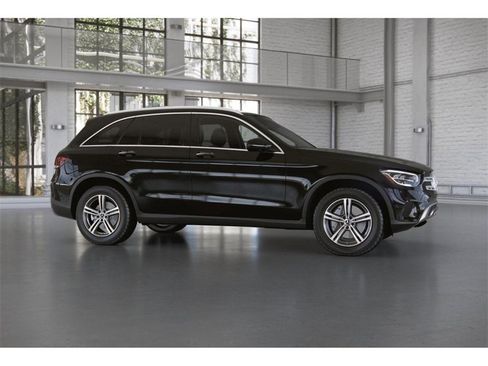 Certified 2022 Mercedes-Benz GLC 300 4MATIC image 15