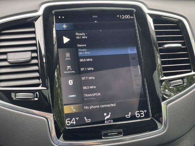 Used 2022 Volvo XC90 T8 Inscription w/ Advanced Package AWD/4WD image 18