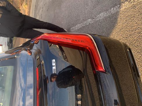 Used 2019 Cadillac XTS Luxury image 12