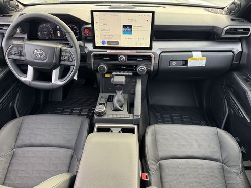New 2026 Toyota 4Runner TRD Off-Road Premium AWD/4WD image 4