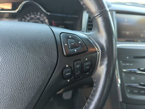 Used 2013 Lincoln MKS FWD image 39